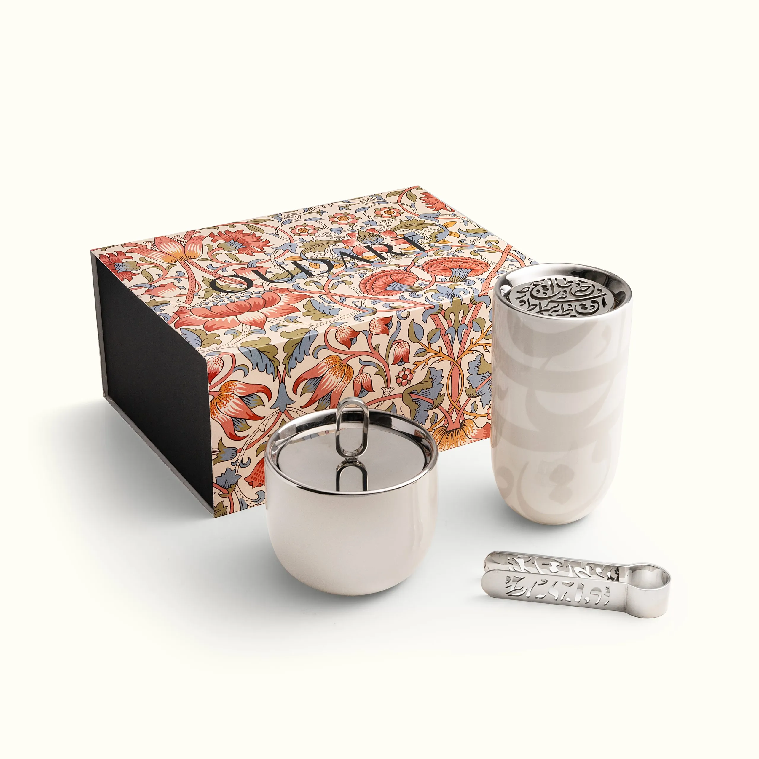 Patterned gift box with ceramic cup